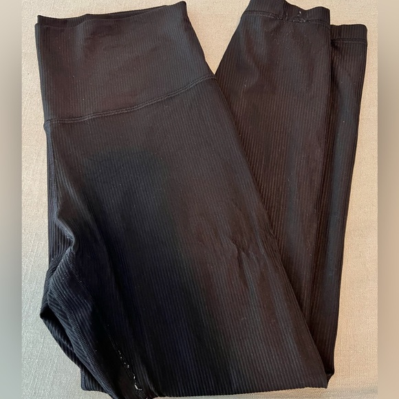 lululemon athletica Pants - Lululemon high rise ribbed 25” aligns
